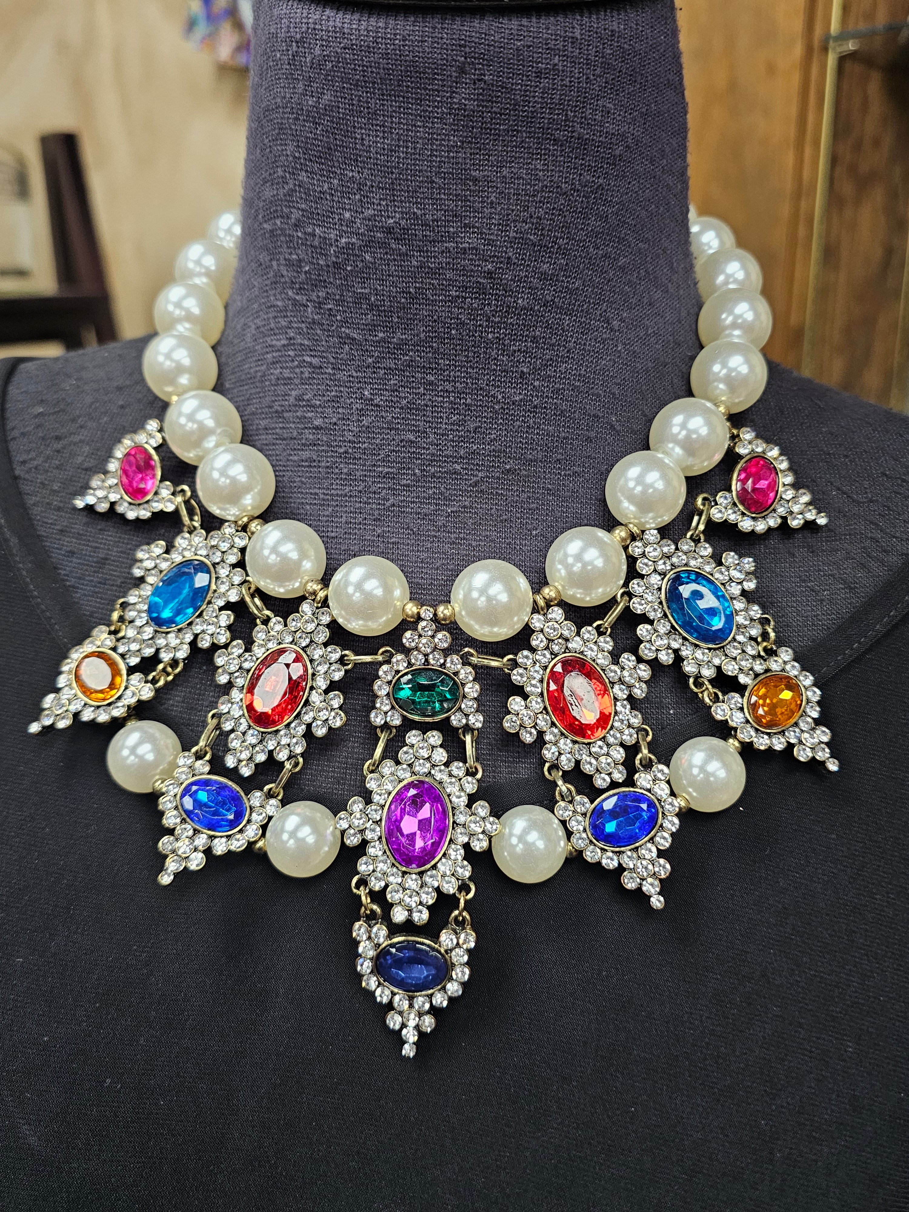 Show Stopper Statement Necklace